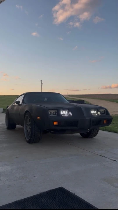 1981 Pontiac Firebird 2nd Gen - Image 5 of 6