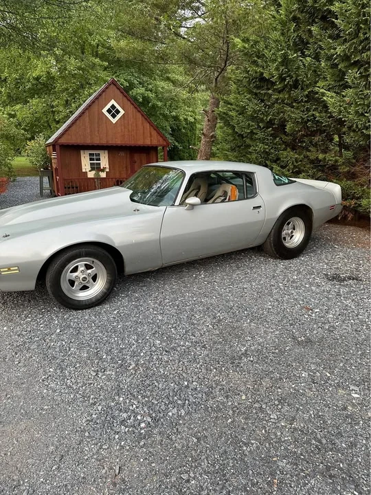 1981 Pontiac Firebird 2nd Gen - Image 2 of 9