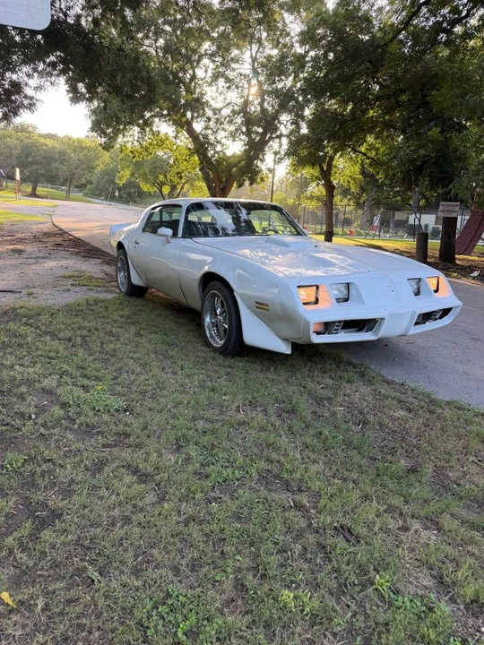 1981 Pontiac Firebird 2nd Gen - Image 3 of 13