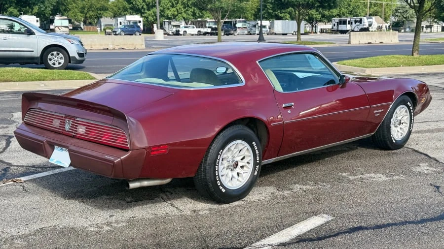 1981 Pontiac Firebird 2nd Gen - Image 5 of 14