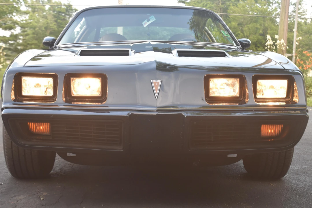 1981 Pontiac Firebird 2nd Gen - Image 2 of 31