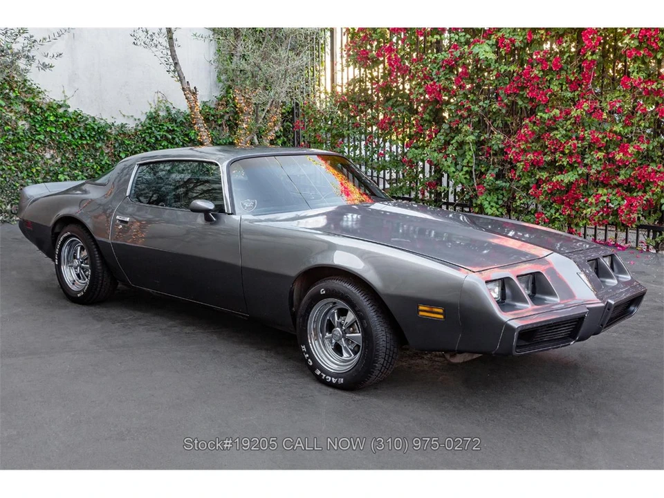 1981 Pontiac Firebird Formula 2nd Gen - Image 2 of 31