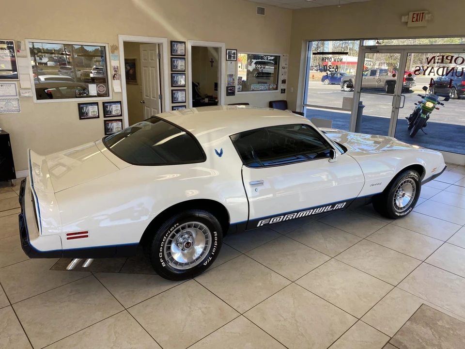 1981 Pontiac Firebird 2nd Gen - Image 5 of 31