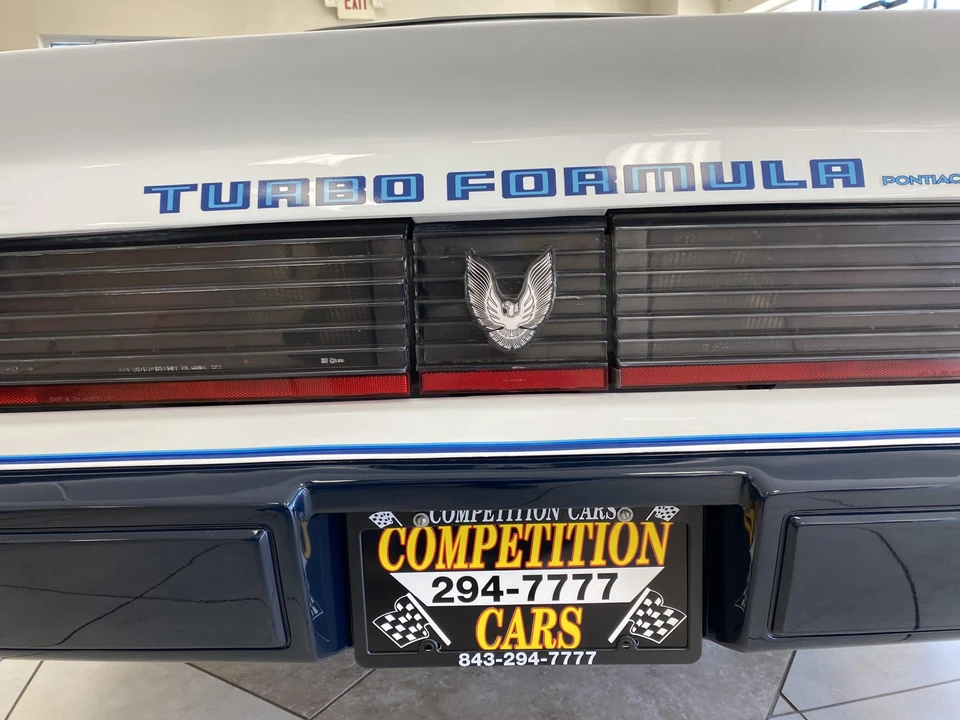 1981 Pontiac Firebird 2nd Gen - Image 21 of 31