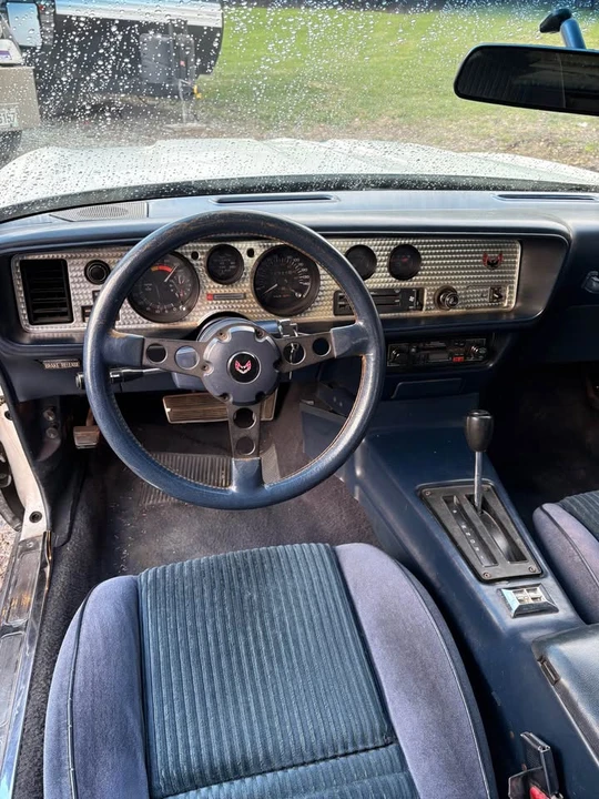 1981 Pontiac Firebird 2nd Gen - Image 6 of 10