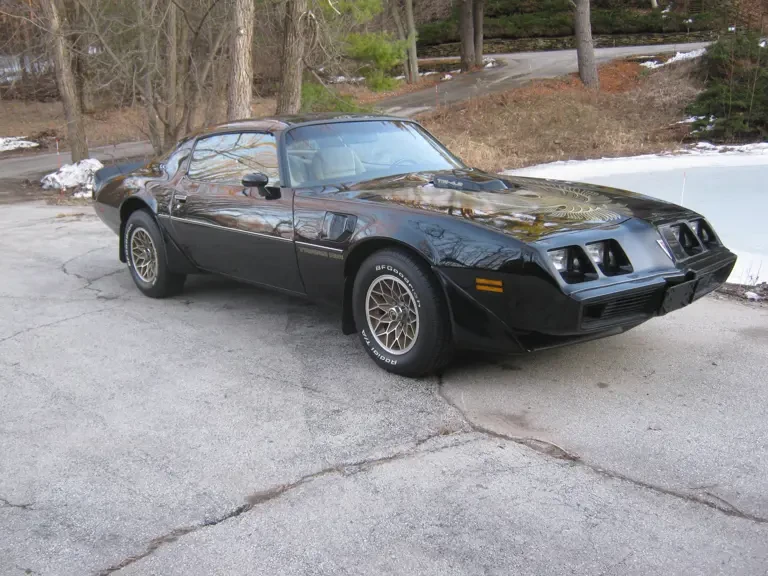 1981 Pontiac Firebird 2nd Gen - Image 2 of 2