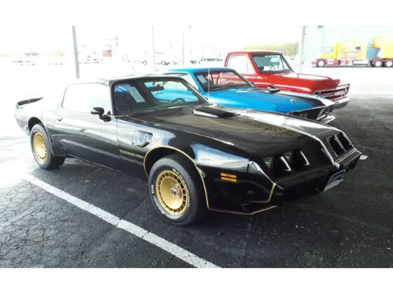 1981 Pontiac Firebird 2nd Gen - Image 2 of 2