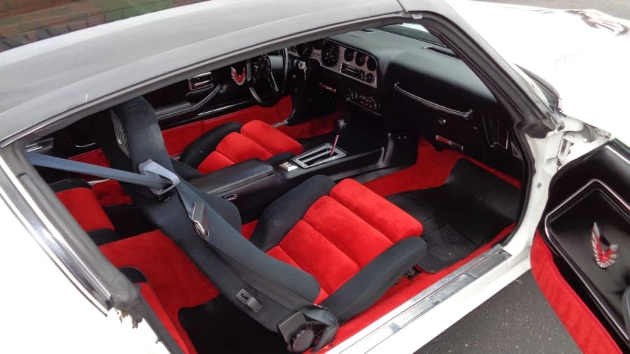 1981 Pontiac Firebird Trans Am 2nd Gen - Image 4 of 8