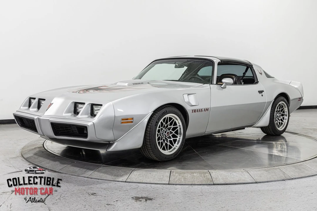 1981 Pontiac Firebird 2nd Gen - Image 8 of 31