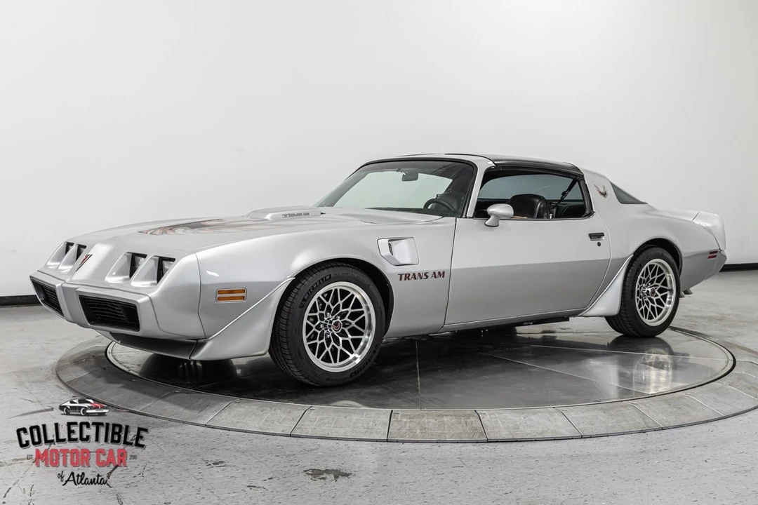 1981 Pontiac Firebird 2nd Gen - Image 9 of 31