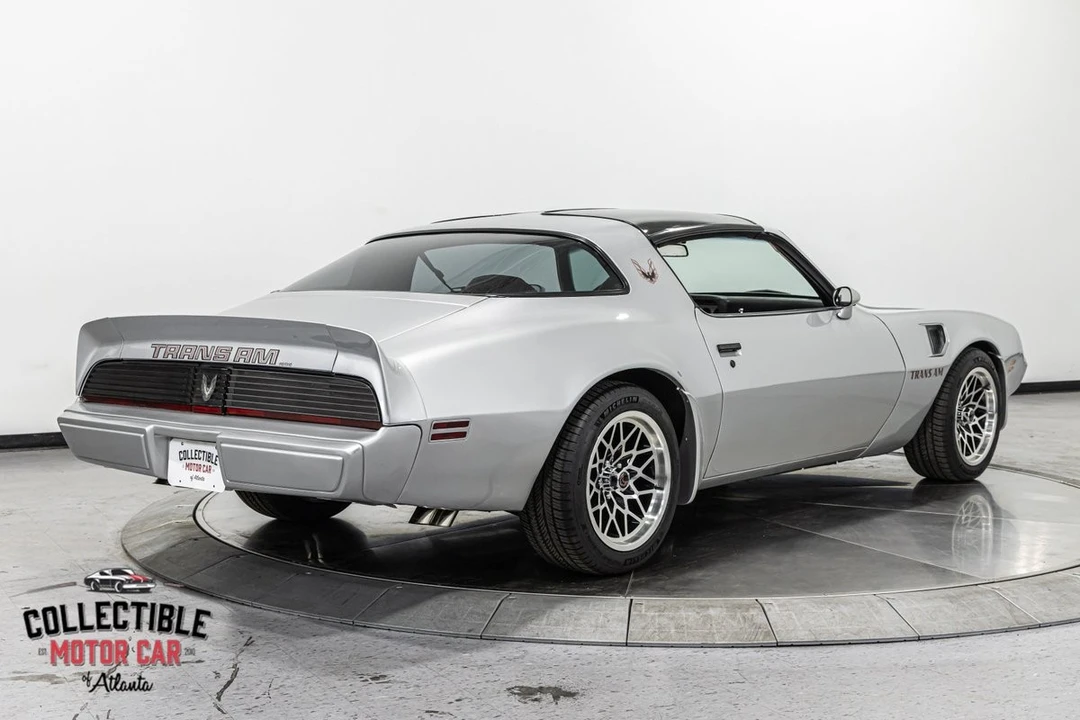 1981 Pontiac Firebird 2nd Gen - Image 20 of 31