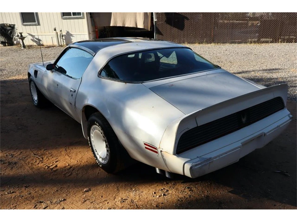 1981 Pontiac Firebird Trans Am 2nd Gen - Image 11 of 31