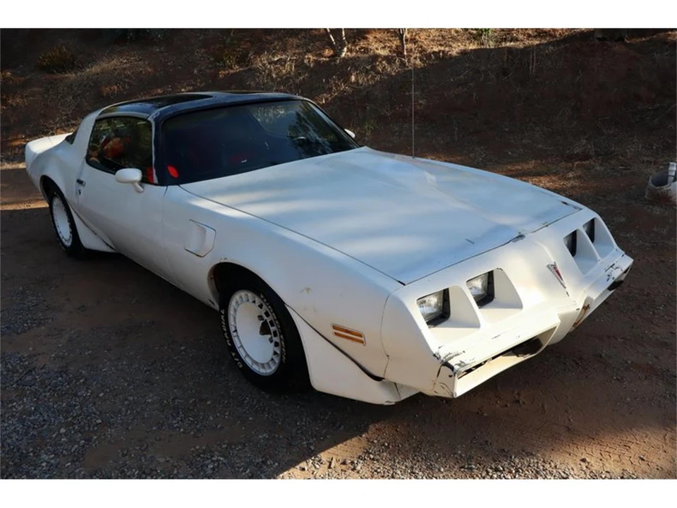 1981 Pontiac Firebird Trans Am 2nd Gen - Image 4 of 31