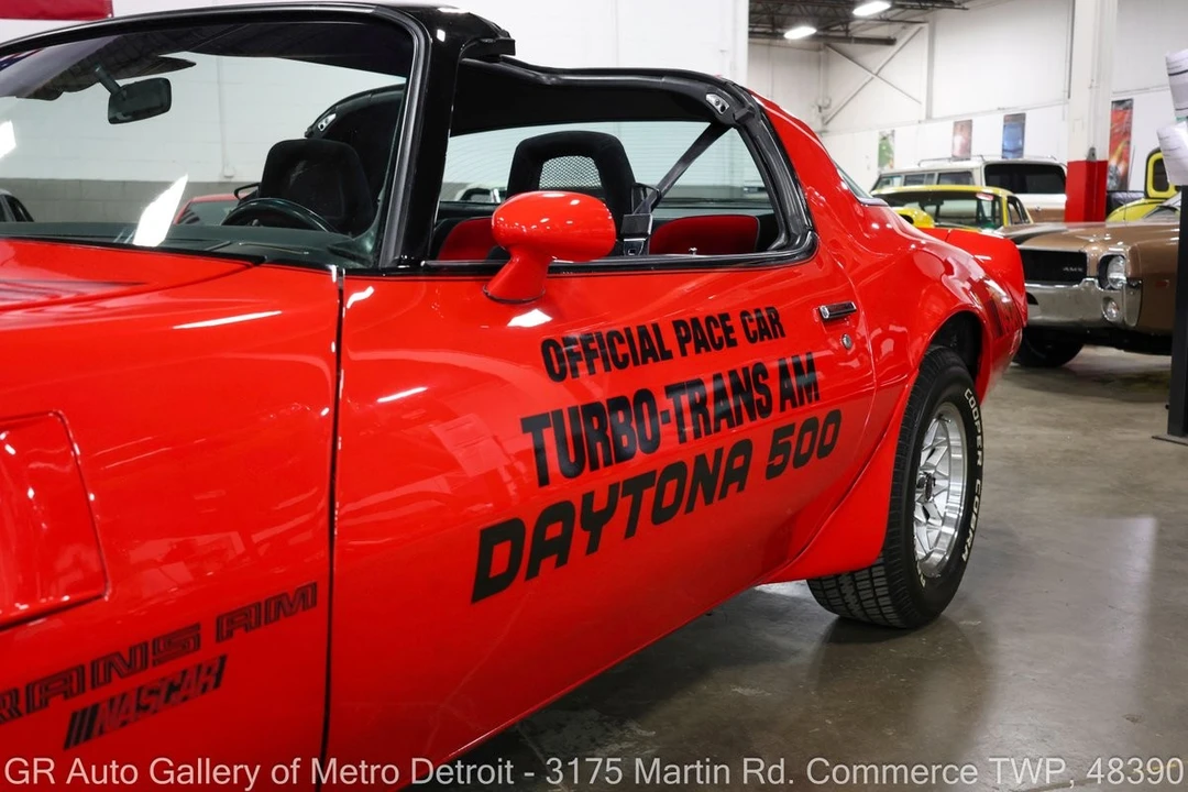 1981 Pontiac Firebird Trans Am 2nd Gen - Image 22 of 31