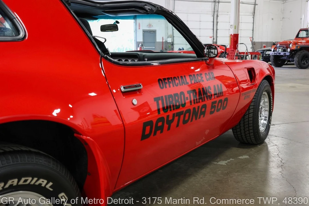 1981 Pontiac Firebird Trans Am 2nd Gen - Image 24 of 31