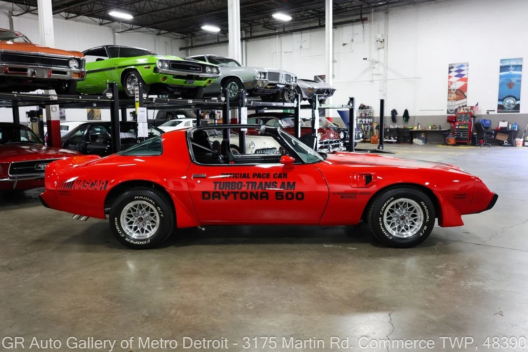 1981 Pontiac Firebird Trans Am 2nd Gen - Image 9 of 31