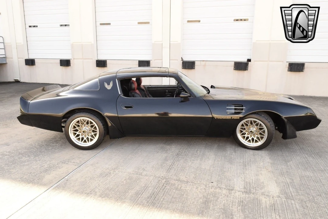 1981 Pontiac Firebird Trans Am 2nd Gen - Image 7 of 12