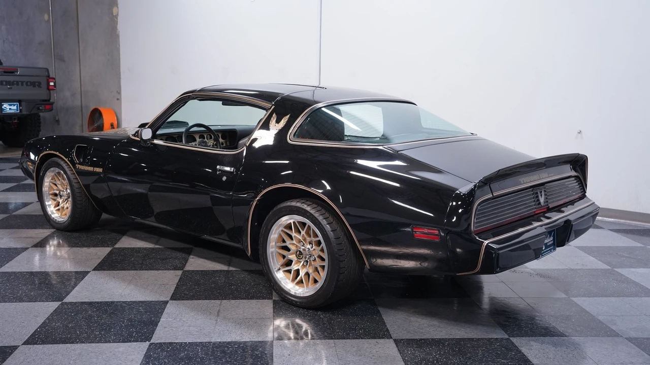 1981 Pontiac Firebird Trans Am 2nd Gen - Image 7 of 12