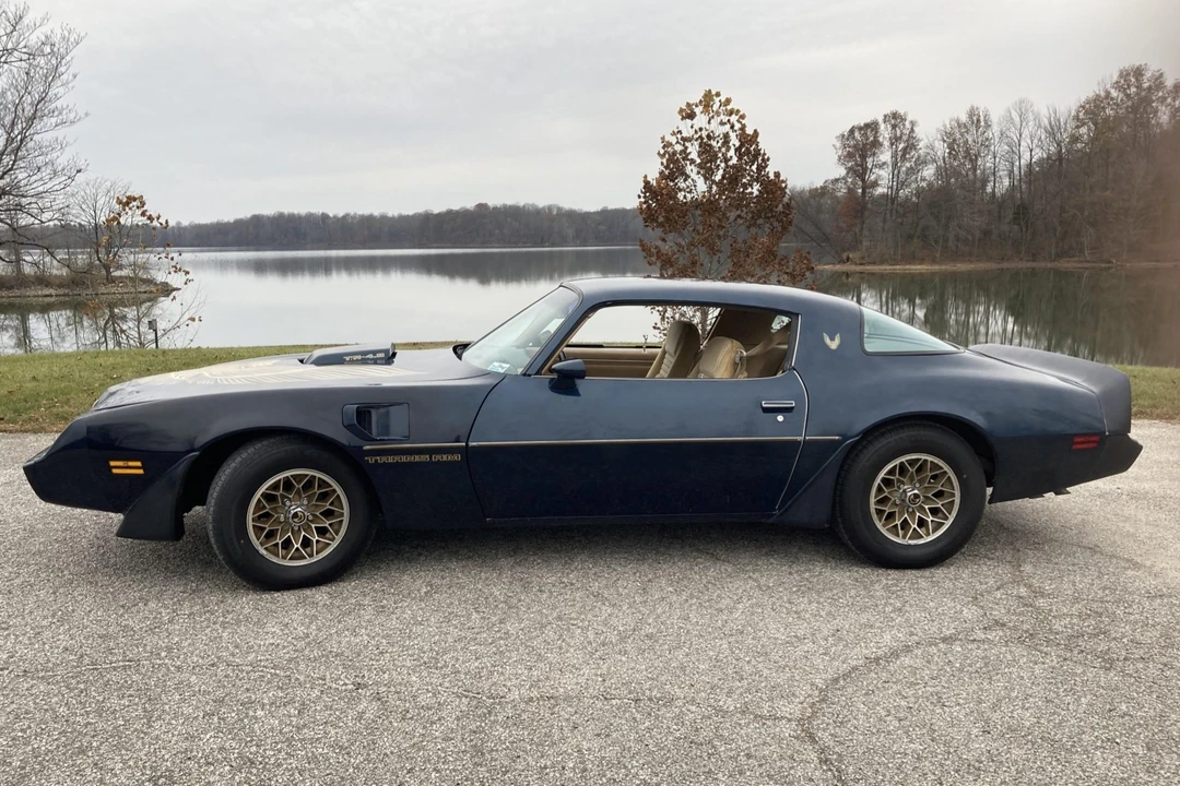 1981 Pontiac Firebird Trans Am 2nd Gen - Image 7 of 31
