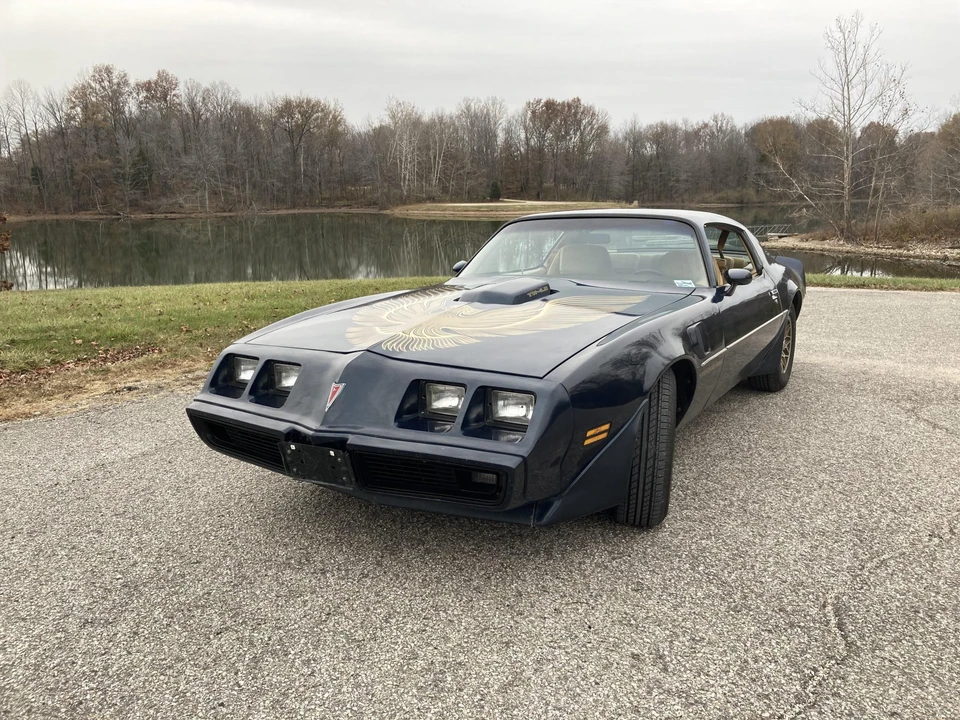 1981 Pontiac Firebird Trans Am 2nd Gen - Image 2 of 31