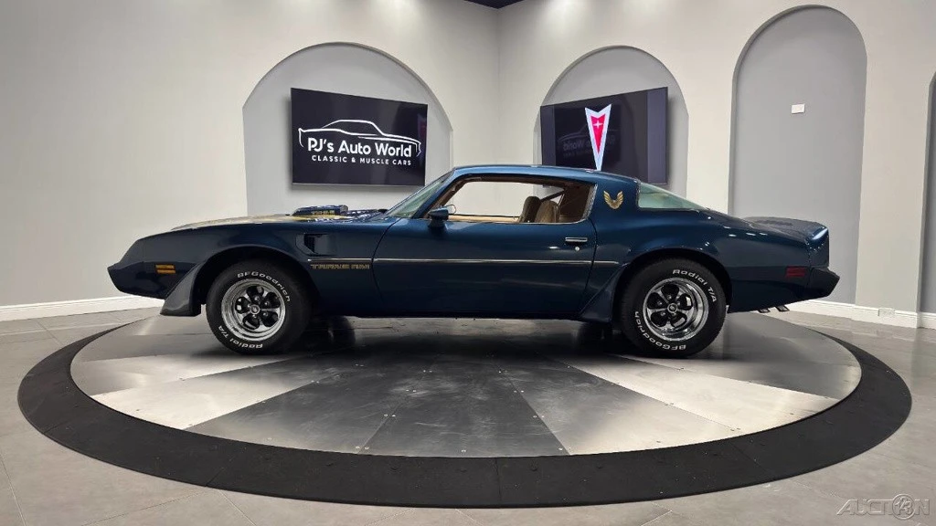 1981 Pontiac Firebird Trans Am 2nd Gen - Image 2 of 24