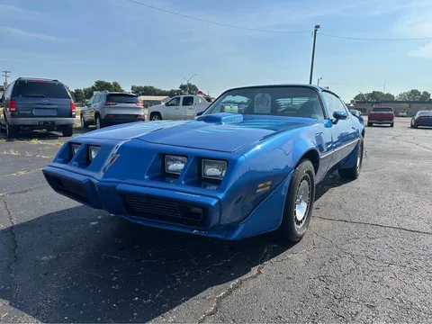 1981 Pontiac Firebird Trans Am Coupe 2D