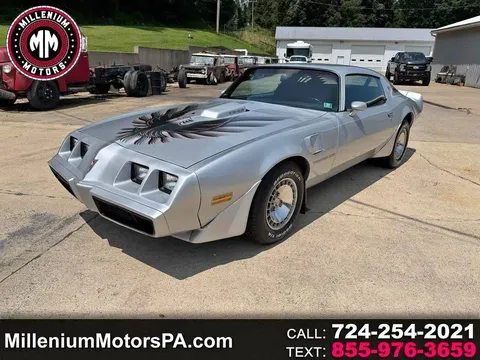 1981 Pontiac Firebird Trans Am Coupe 2D