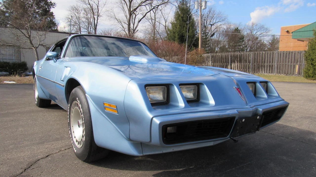1981 Pontiac Firebird Trans Am 2nd Gen - Image 13 of 31