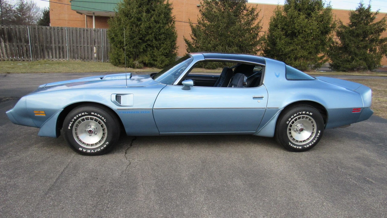 1981 Pontiac Firebird Trans Am 2nd Gen - Image 3 of 31