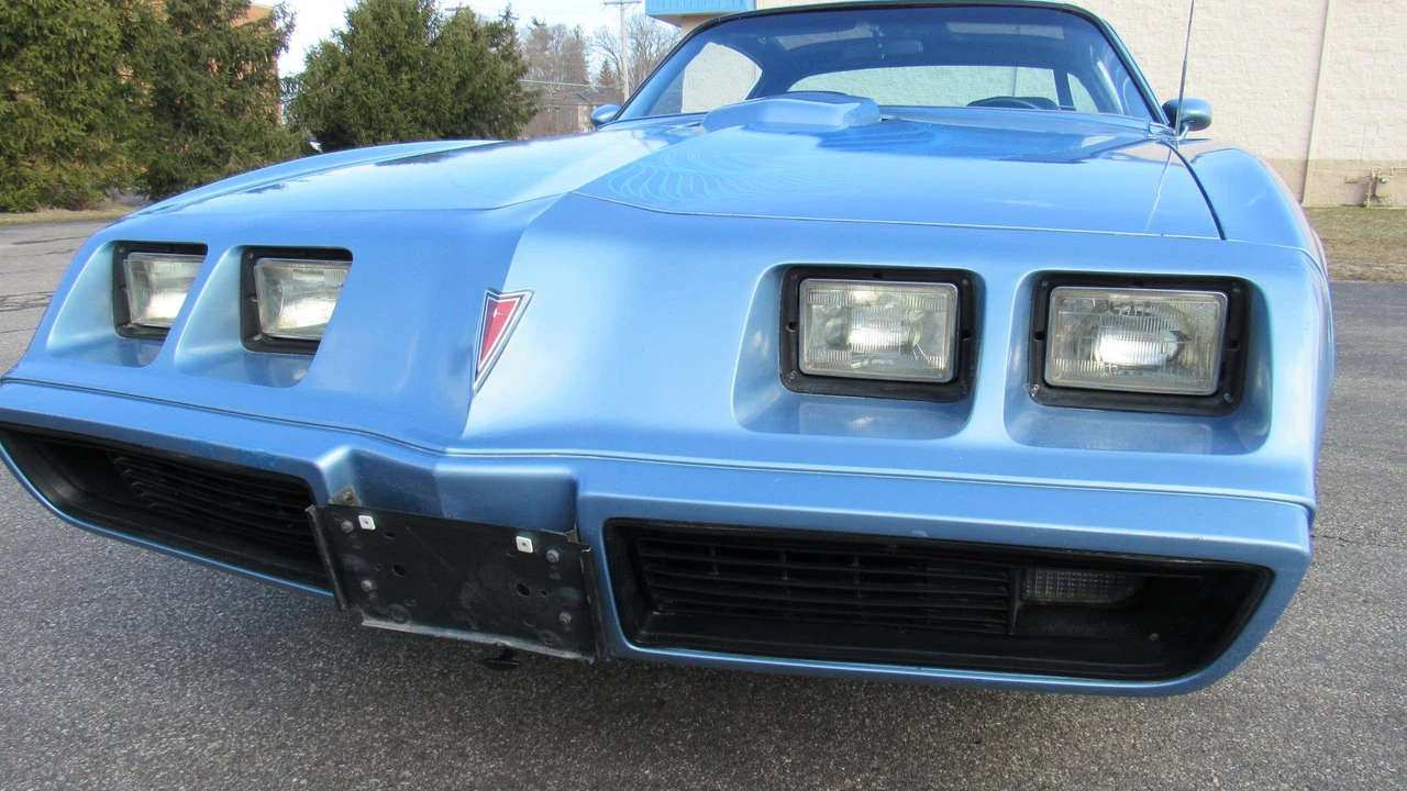 1981 Pontiac Firebird Trans Am 2nd Gen - Image 9 of 31