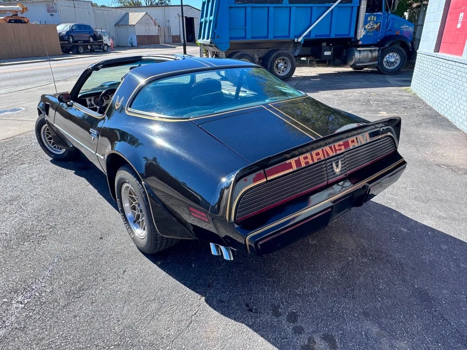 1981 Pontiac Firebird Trans Am 2nd Gen - Image 4 of 12