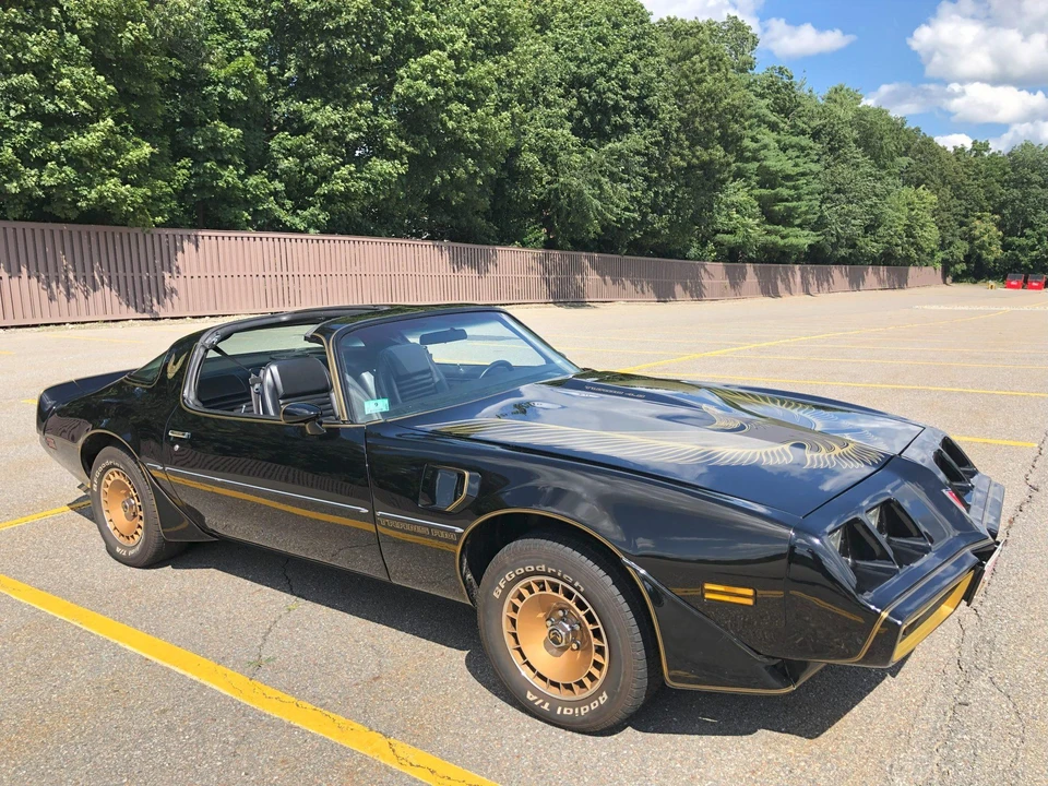 1981 Pontiac Firebird Trans Am 2nd Gen - Image 2 of 31