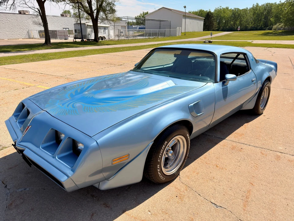 1981 Pontiac Firebird Trans Am 2nd Gen - Image 2 of 31