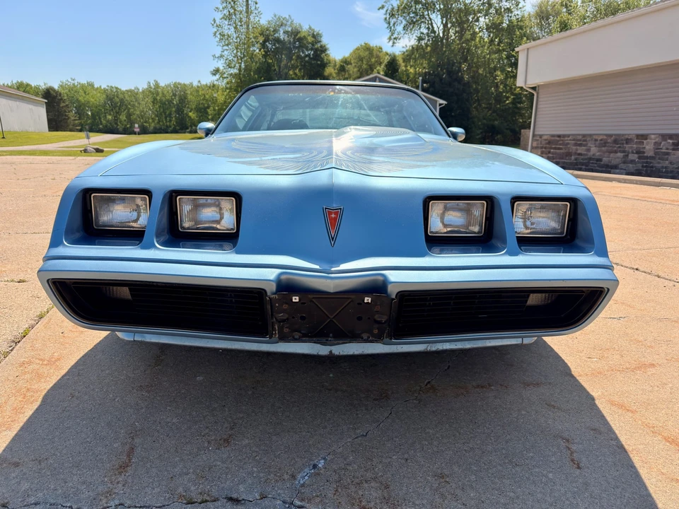 1981 Pontiac Firebird Trans Am 2nd Gen - Image 4 of 31