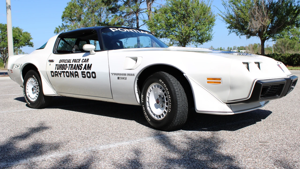 1981 Pontiac Firebird Trans Am 2nd Gen - Image 9 of 31