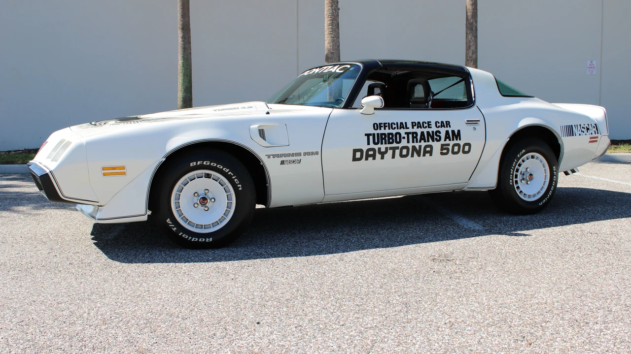 1981 Pontiac Firebird Trans Am 2nd Gen - Image 3 of 31