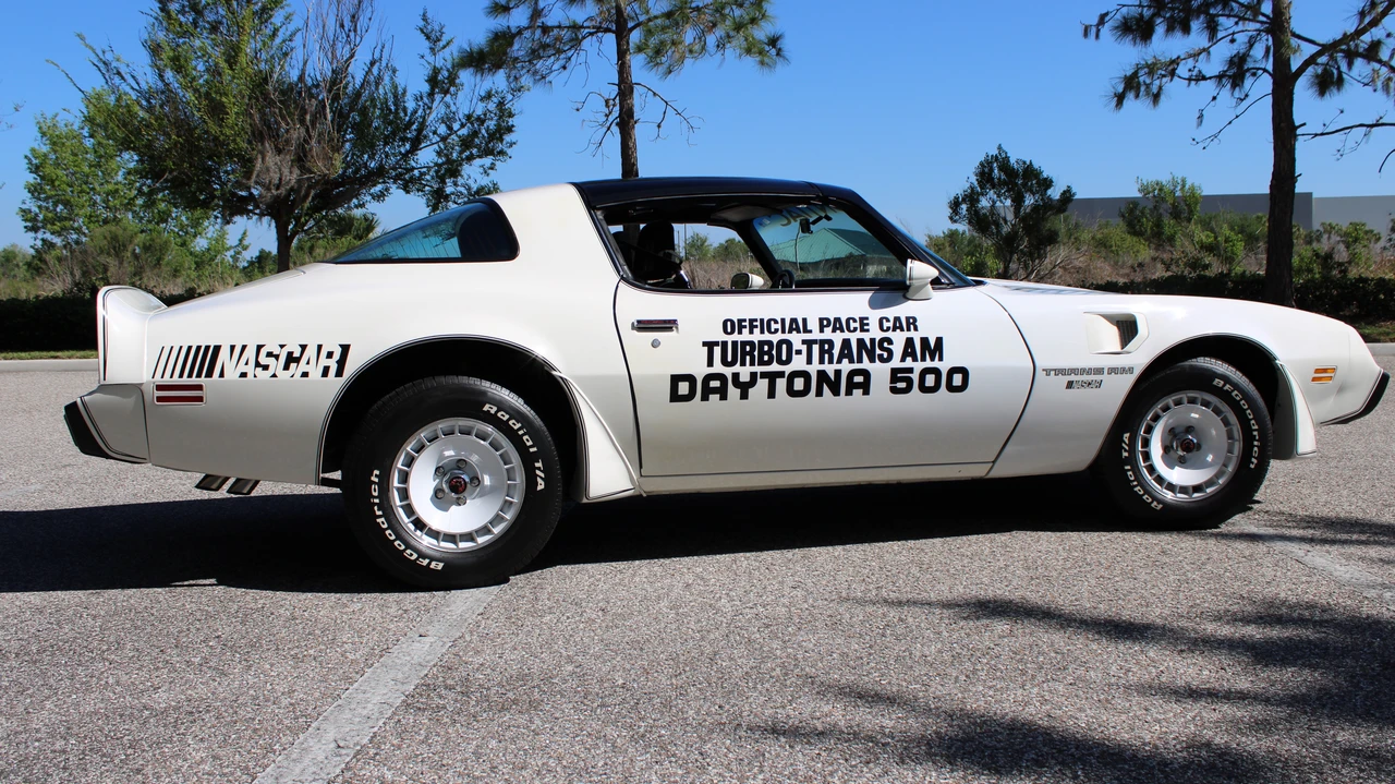 1981 Pontiac Firebird Trans Am 2nd Gen - Image 10 of 31