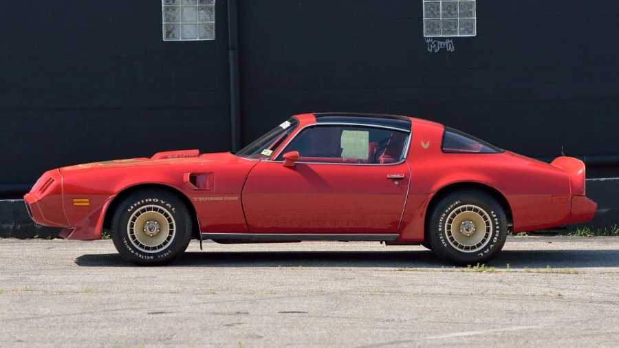 1981 Pontiac Firebird Trans Am 2nd Gen - Image 8 of 30