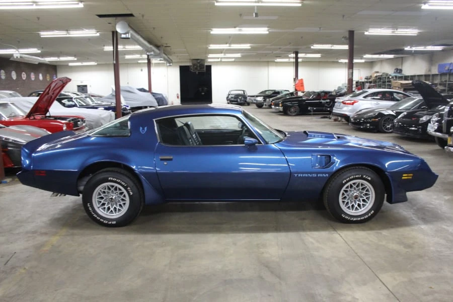 1981 Pontiac Firebird Trans Am 2nd Gen - Image 2 of 9