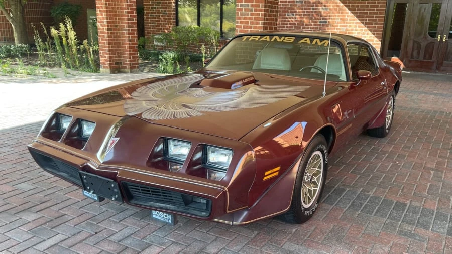 1981 Pontiac Firebird Trans Am 2nd Gen - Image 11 of 17