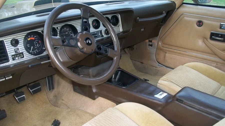 1981 Pontiac Firebird Trans Am 2nd Gen - Image 2 of 7