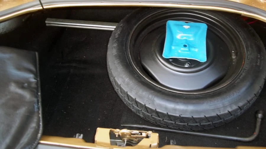 1981 Pontiac Firebird Trans Am 2nd Gen - Image 6 of 7