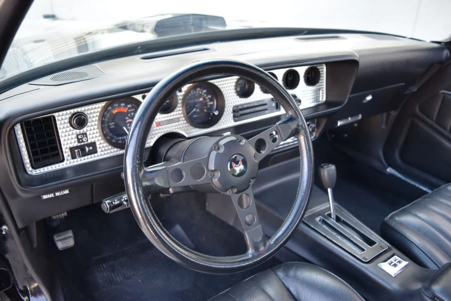 1981 Pontiac Firebird Trans Am 2nd Gen - Image 8 of 11