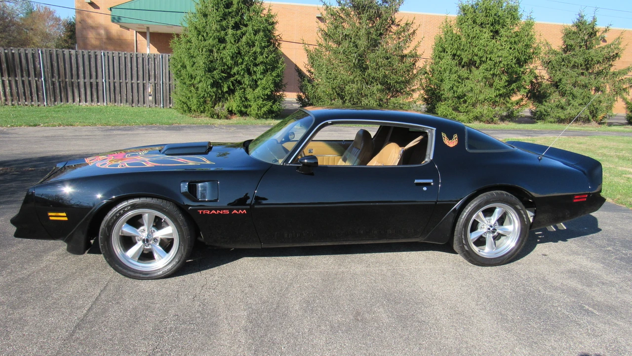 1981 Pontiac Firebird Trans Am 2nd Gen - Image 3 of 31