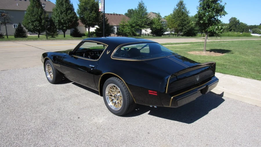 1981 Pontiac Firebird Trans Am 2nd Gen - Image 3 of 7