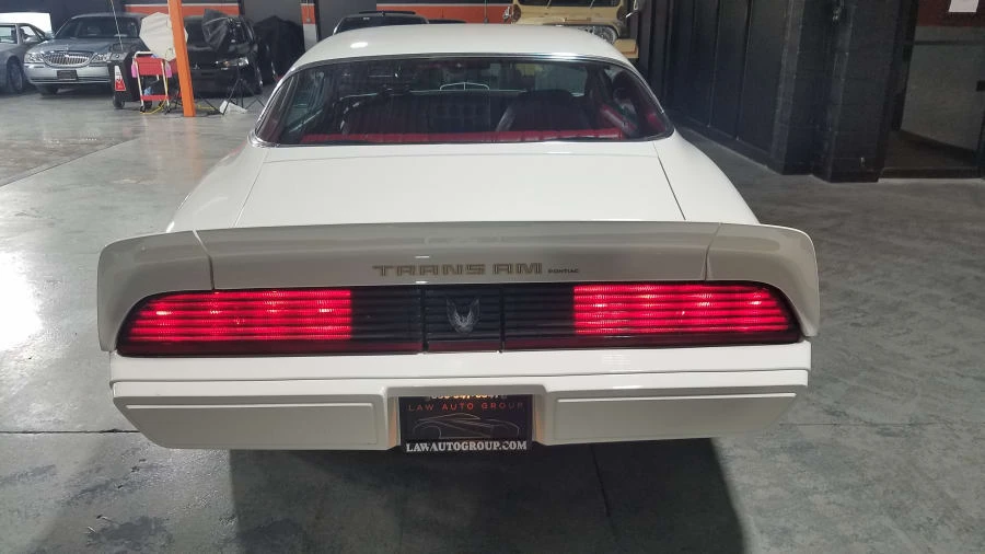 1981 Pontiac Firebird Trans Am 2nd Gen - Image 3 of 8