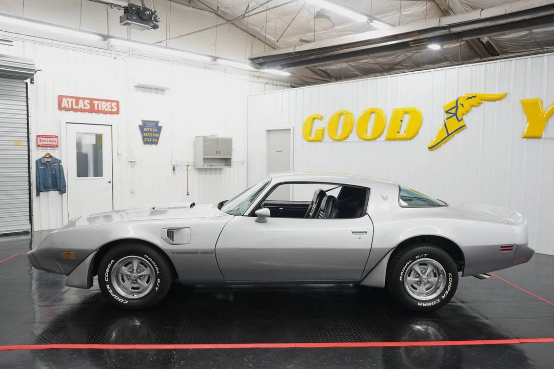 1981 Pontiac Firebird Trans Am 2nd Gen - Image 2 of 18