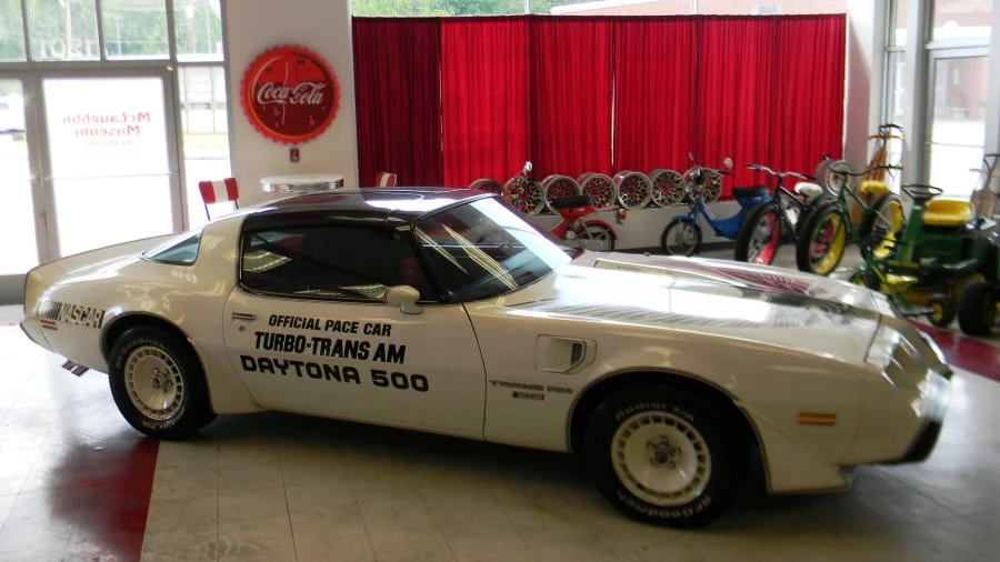 1981 Pontiac Firebird Trans Am 2nd Gen - Image 2 of 6
