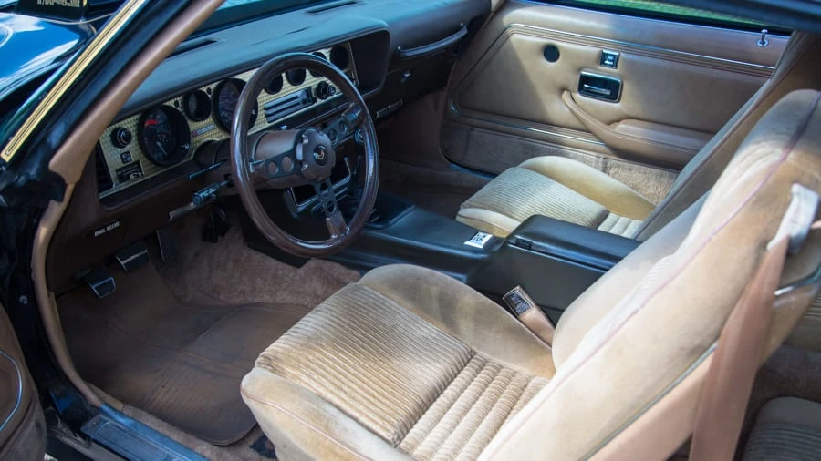 1981 Pontiac Firebird Trans Am 2nd Gen - Image 4 of 12