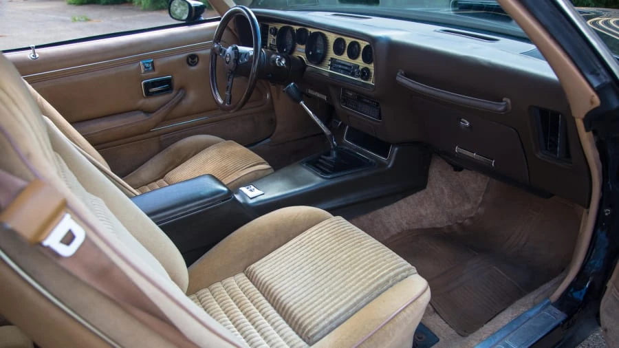 1981 Pontiac Firebird Trans Am 2nd Gen - Image 5 of 12